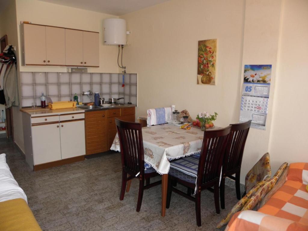Apartments Milan In Baska المظهر الخارجي الصورة